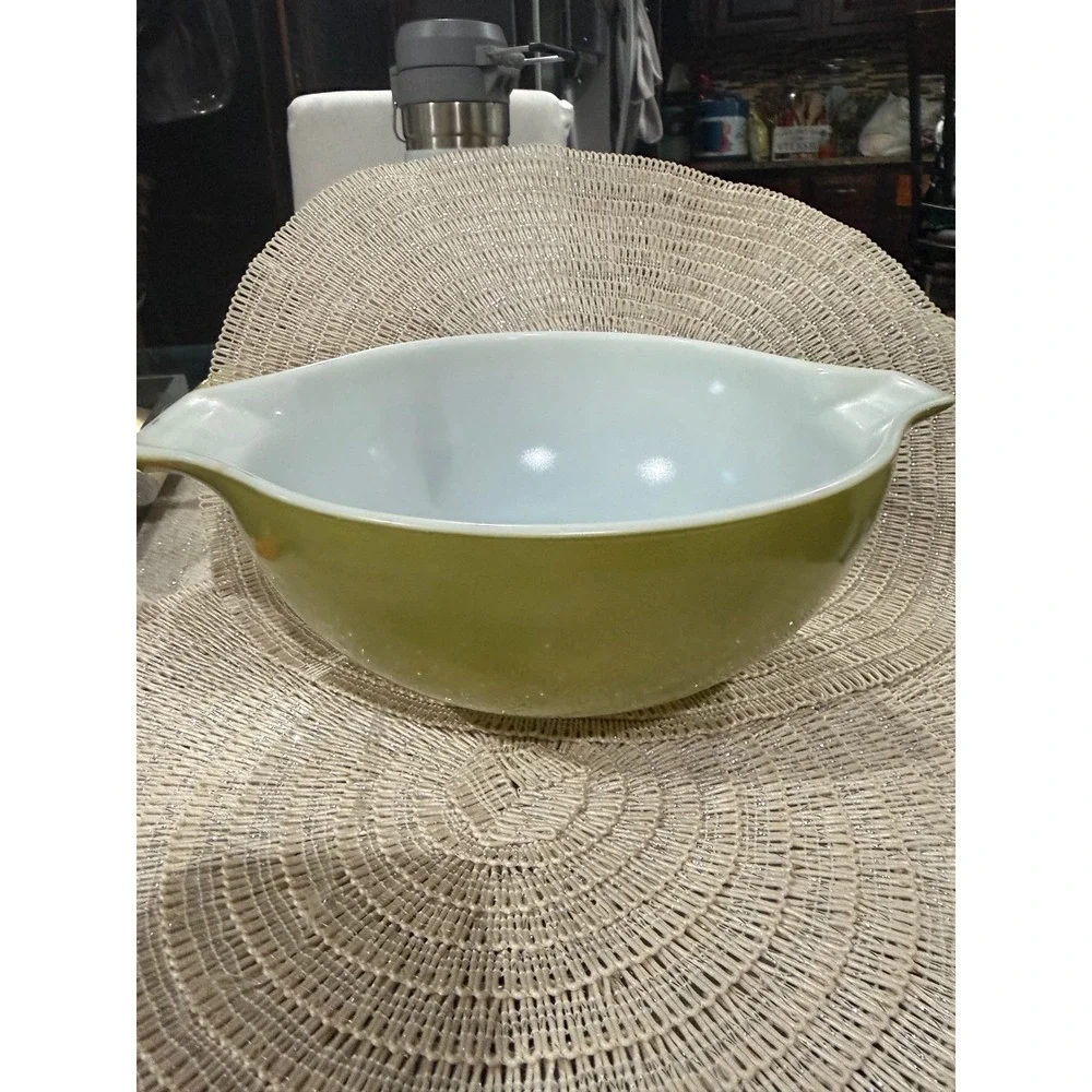 Pyrex vintage verde